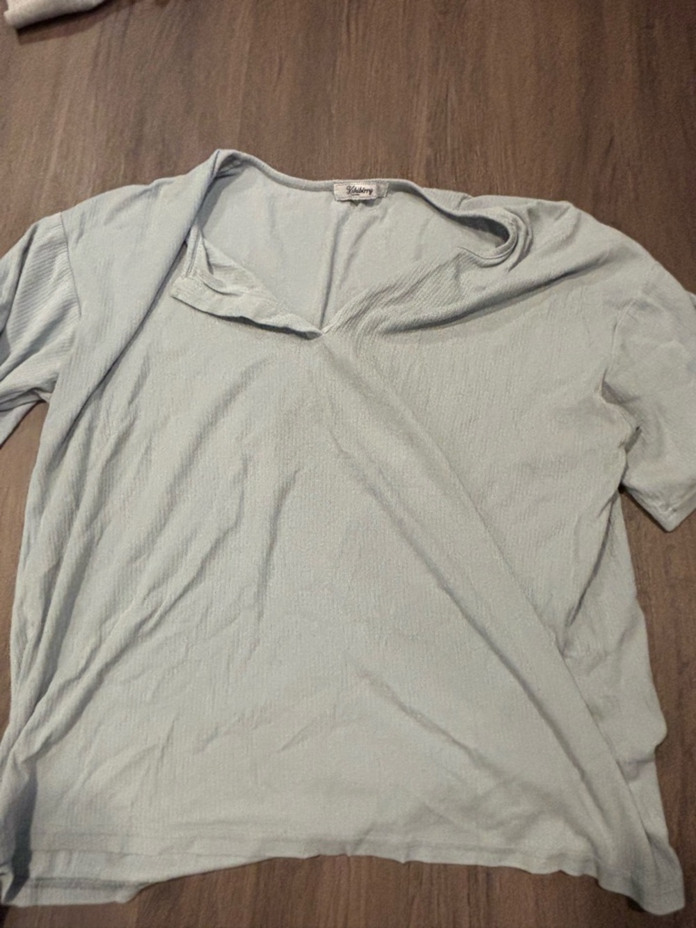 Staccato Soft Pale Blue V-Neck Short Sleeve Tee